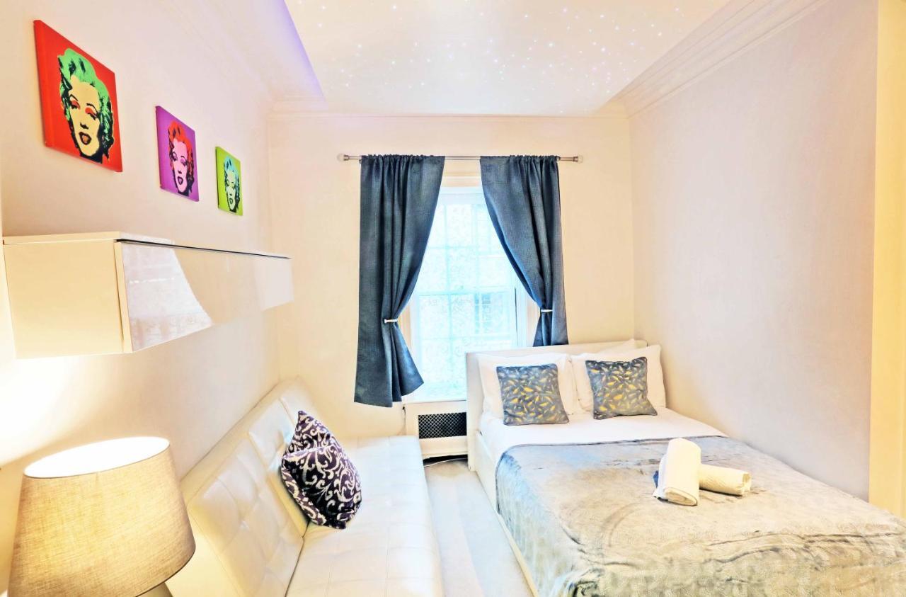 Piccadilly Circus Suites London Exterior photo